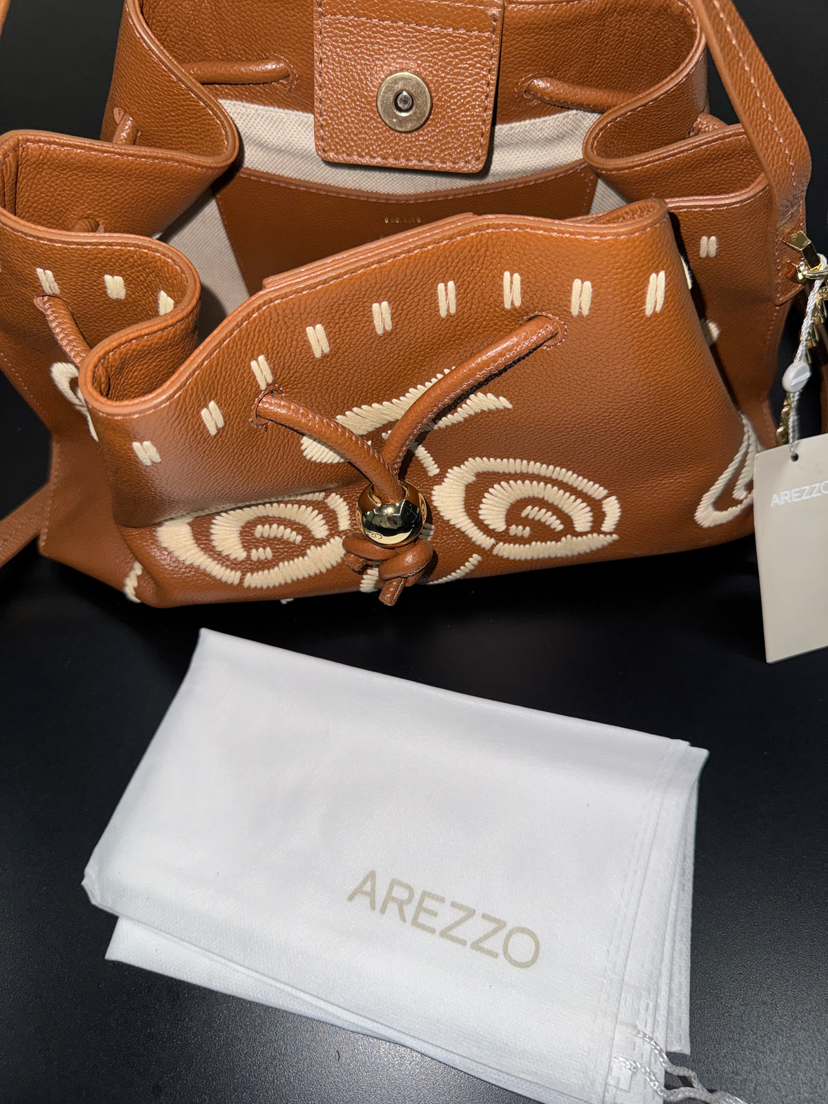 Arezzo Alba Medium Leather Shoulder Bag