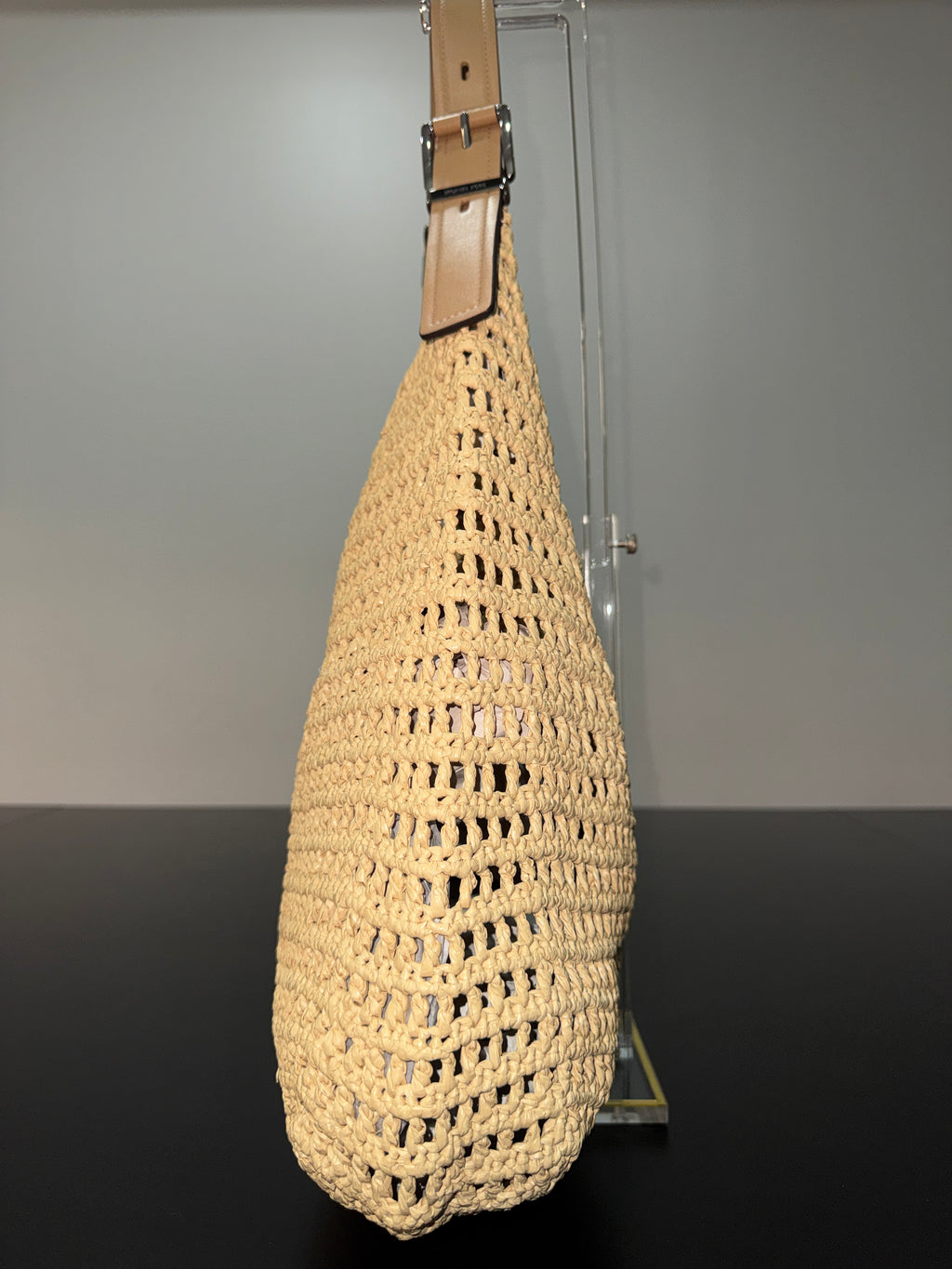 Michael Kors Bolso de hombro hobo Nolita grande en crochet