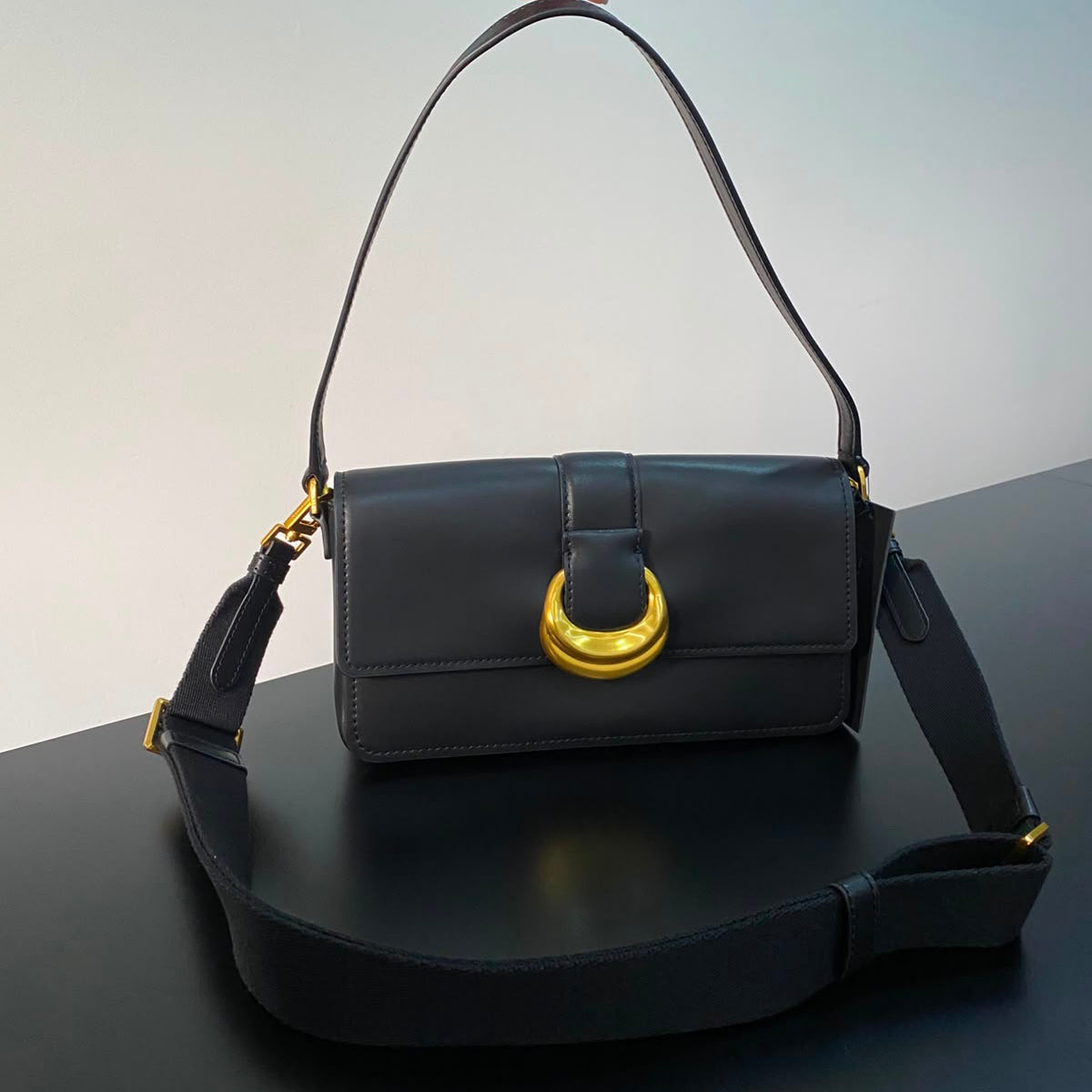Valley Stream Convertible Shoulder Bag