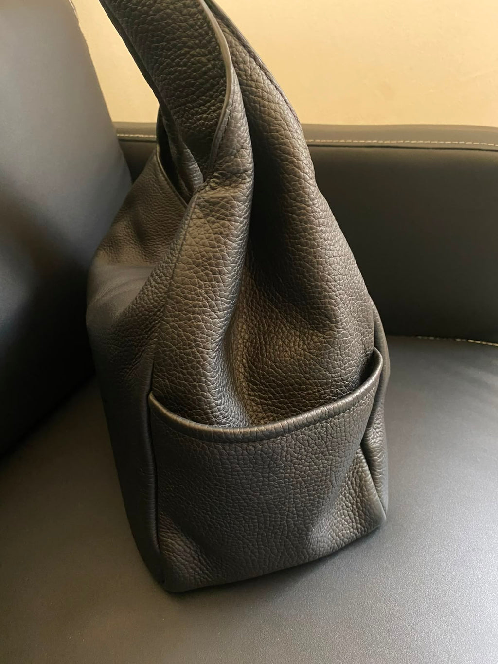 DONNA KARAN Amagansett Shoulder Bag