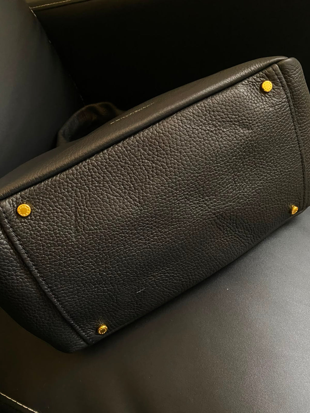 DONNA KARAN Amagansett Shoulder Bag