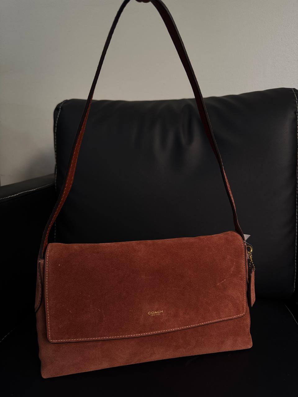 COACH Chelsea Shoulder Bag 30